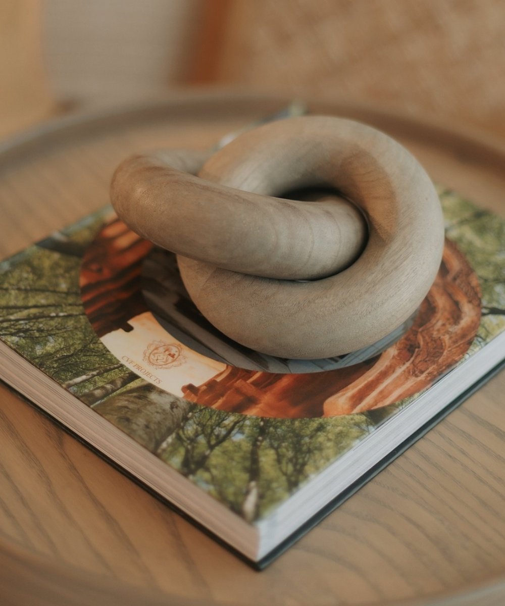 living room decor knot