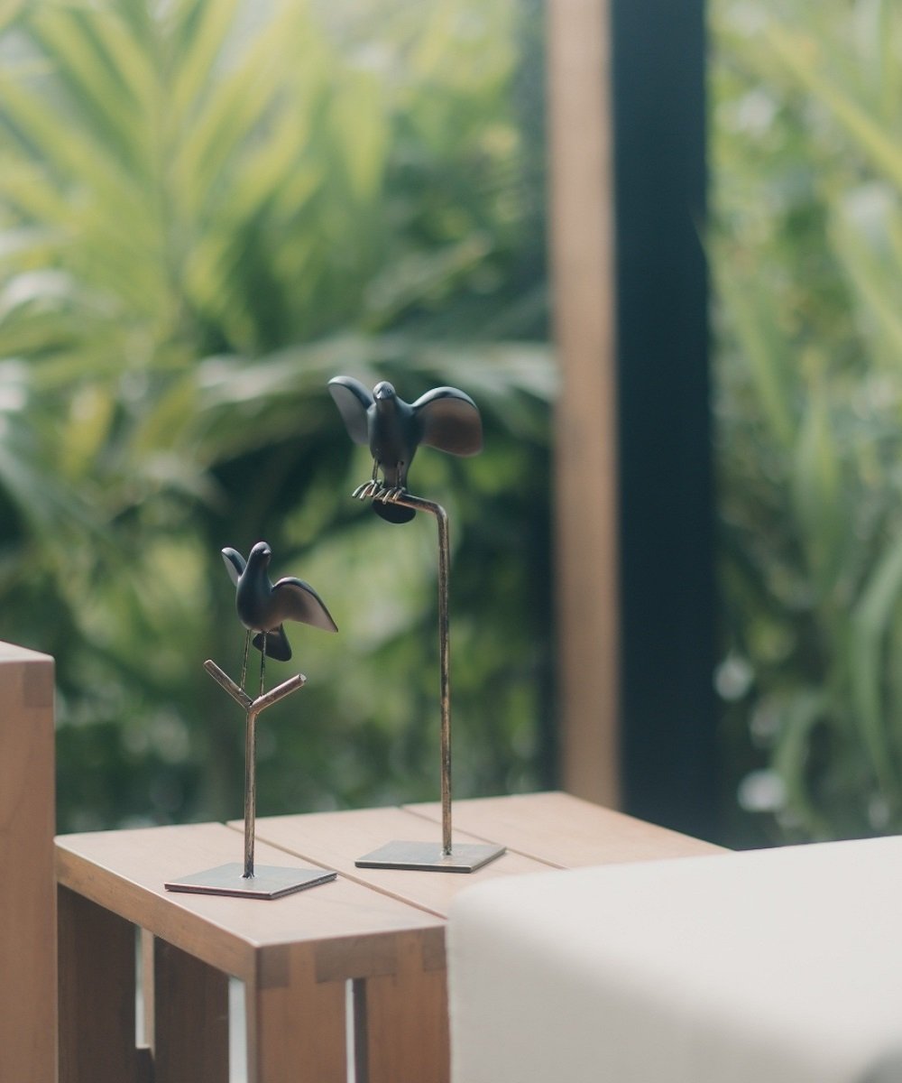 Metal Bird Figurine Set