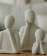 Thinker Statue Set