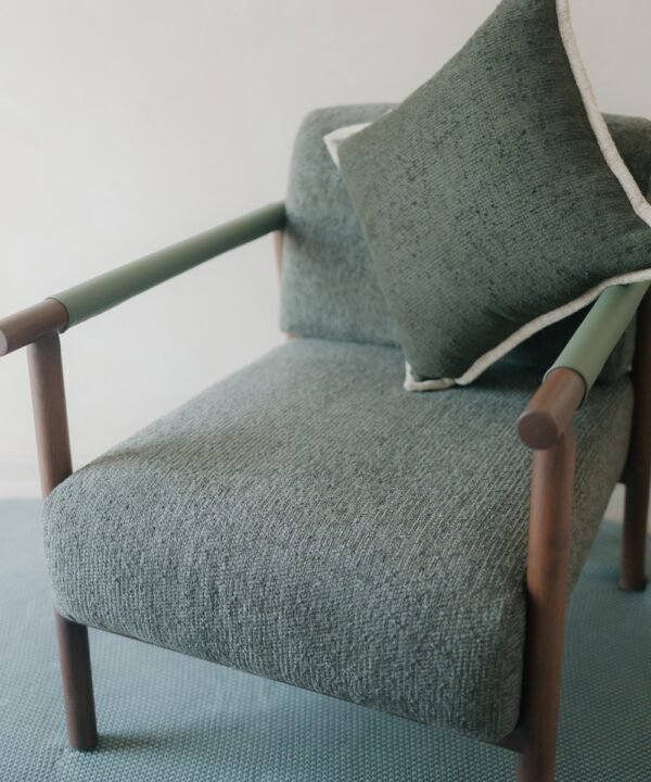 Lounge Chair
