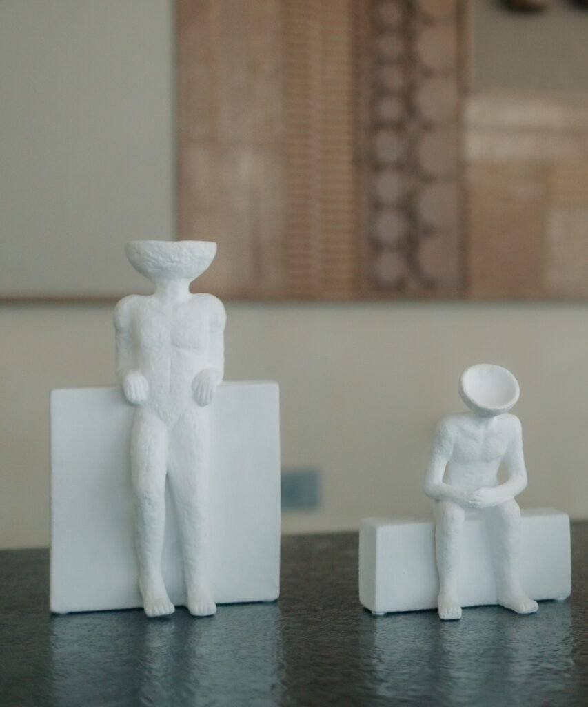 Figurine Bookends