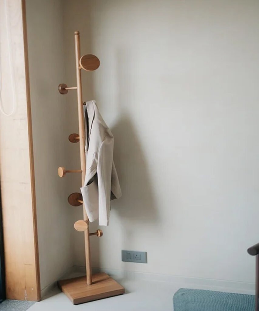 Biophilic Sculptural Oak Stand with Branch-Inspired Accents