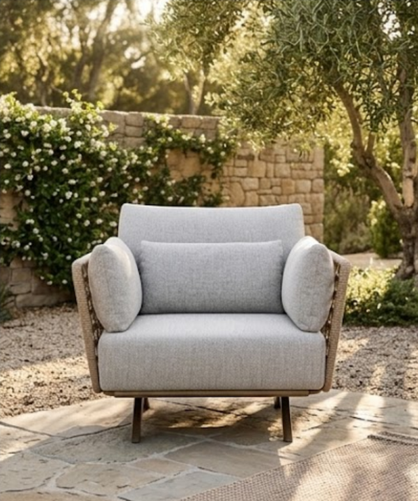 Verano Outdoor Lounge Chair - Image 1